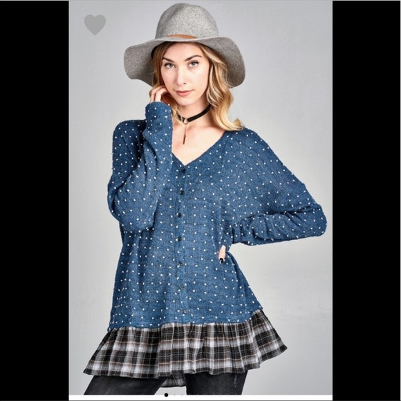 💎SALE TODAY💎 Brand New Micro Dot Cardigan! - Picture 2 of 9